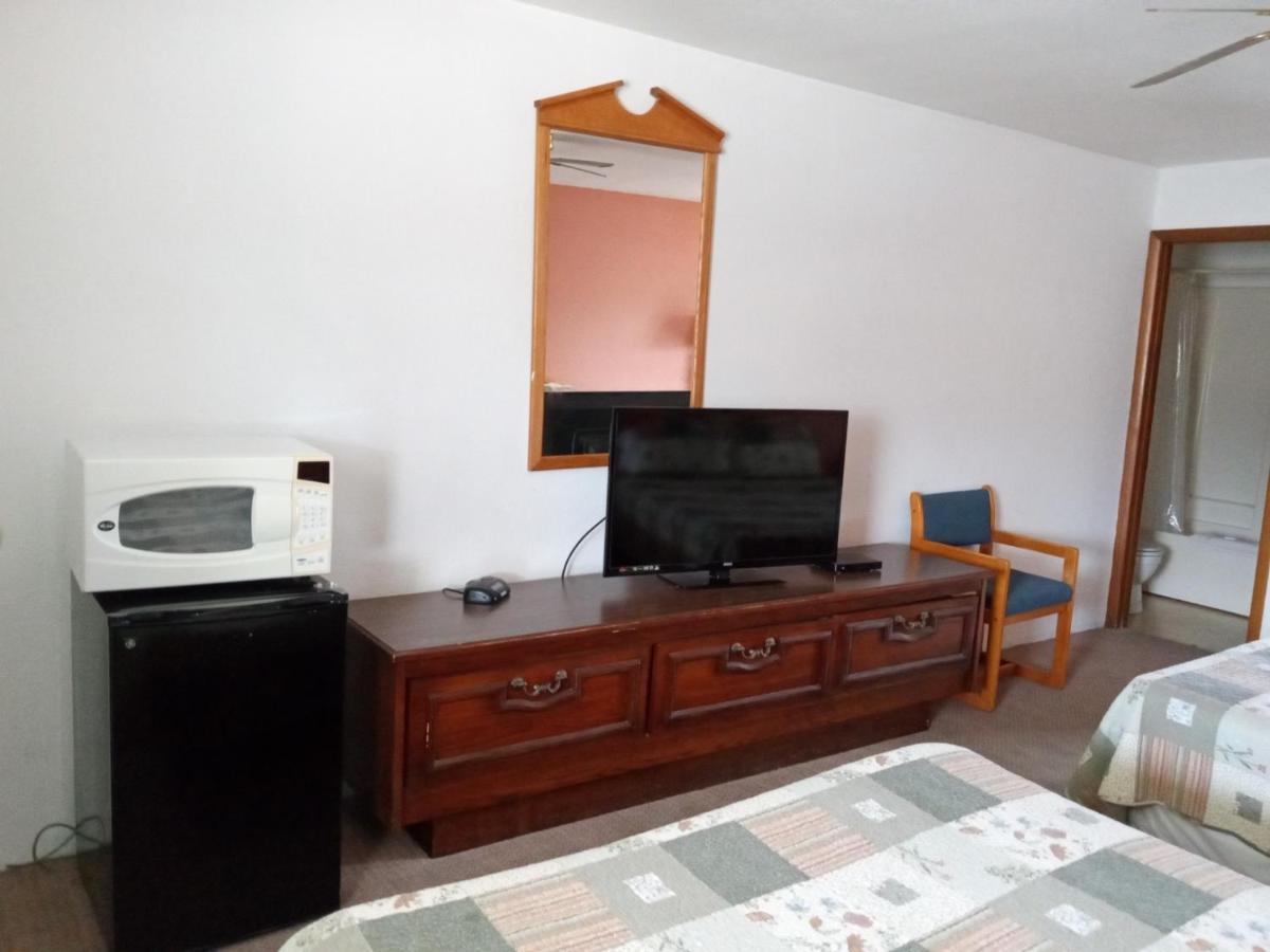 Riverview Motel Mammoth Spring 외부 사진